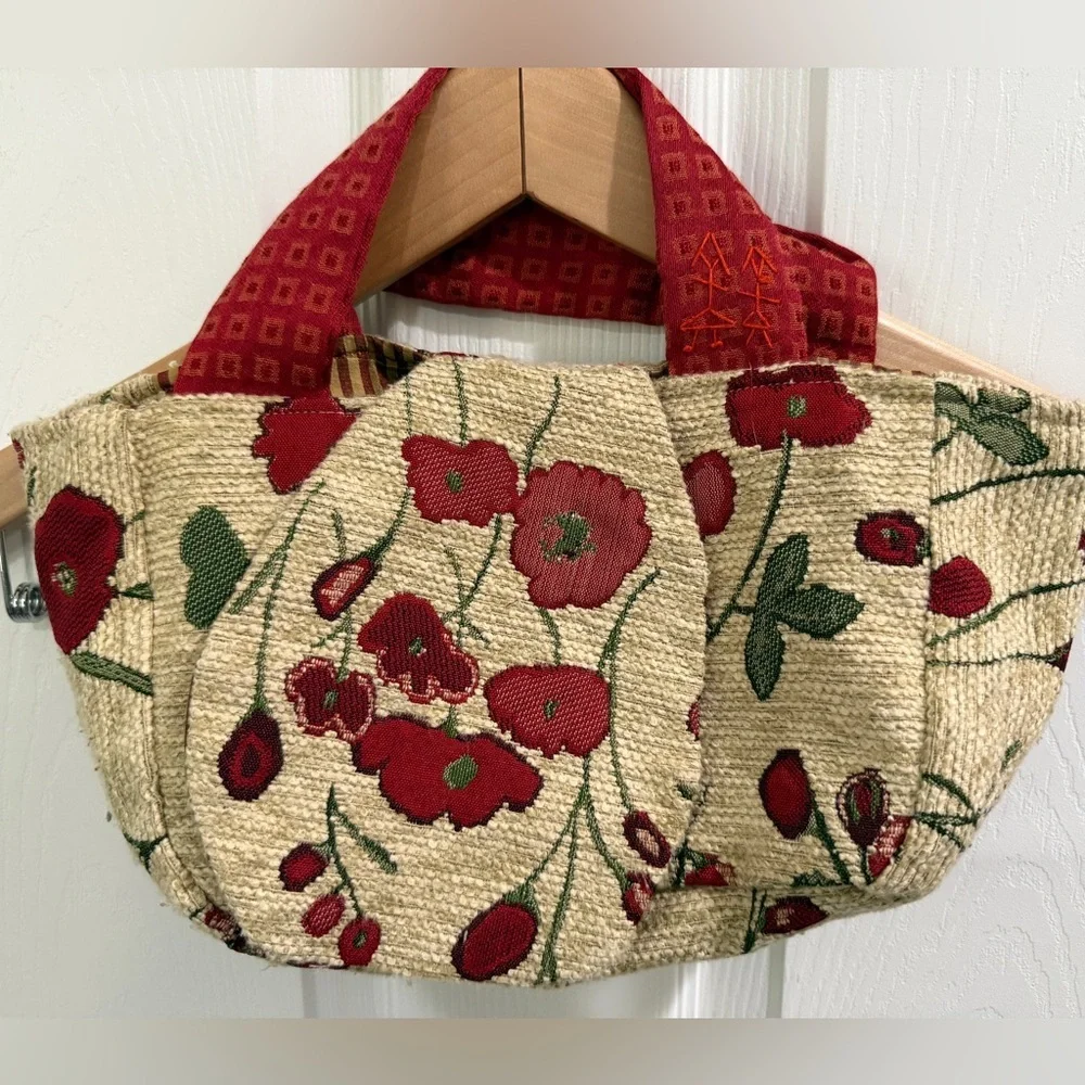 Floral Red Cream Tapestry Handmade Small Women's Bag cottage prarie